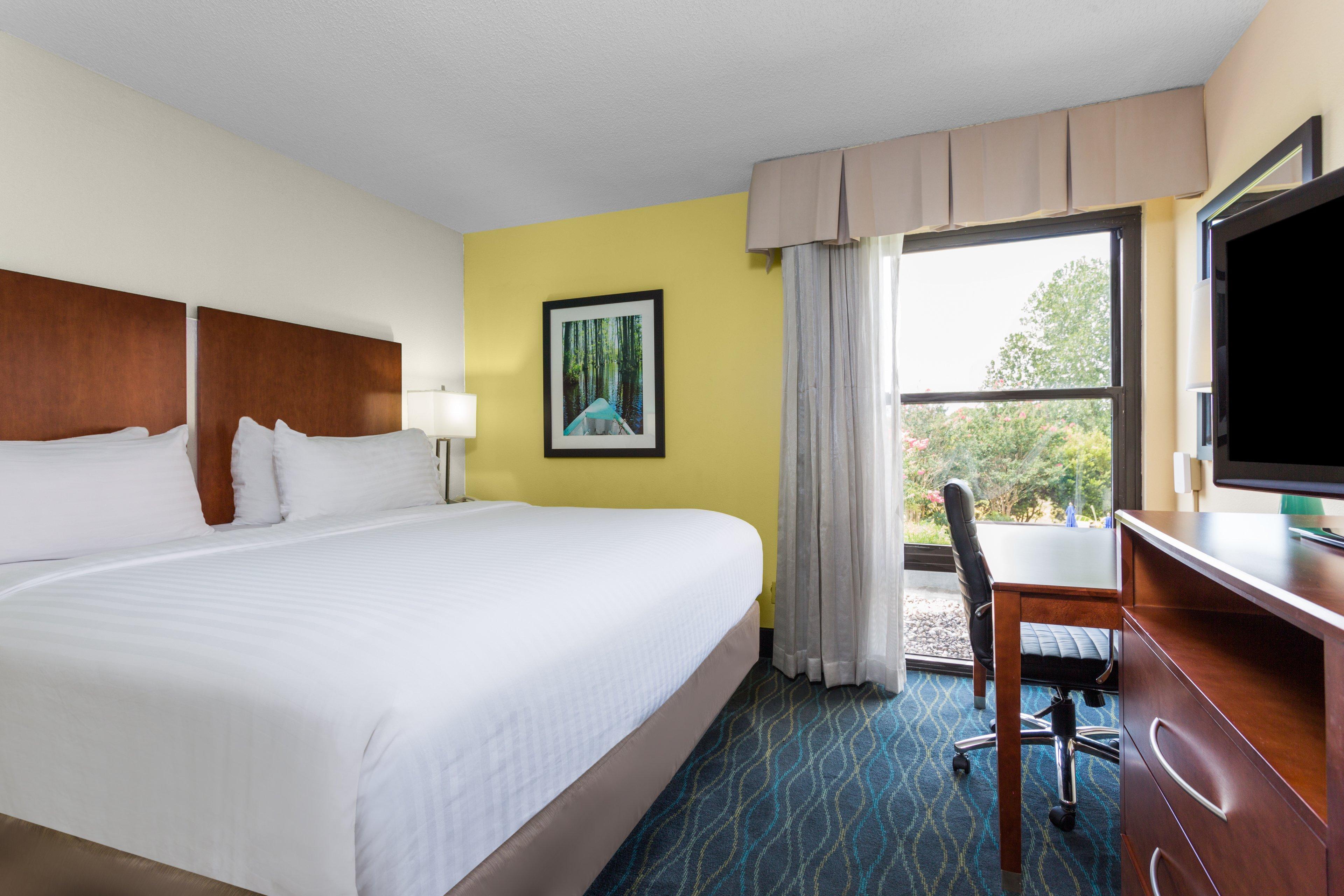 Holiday Inn Express & Suites Wilmington-University Center By Ihg Exterior foto